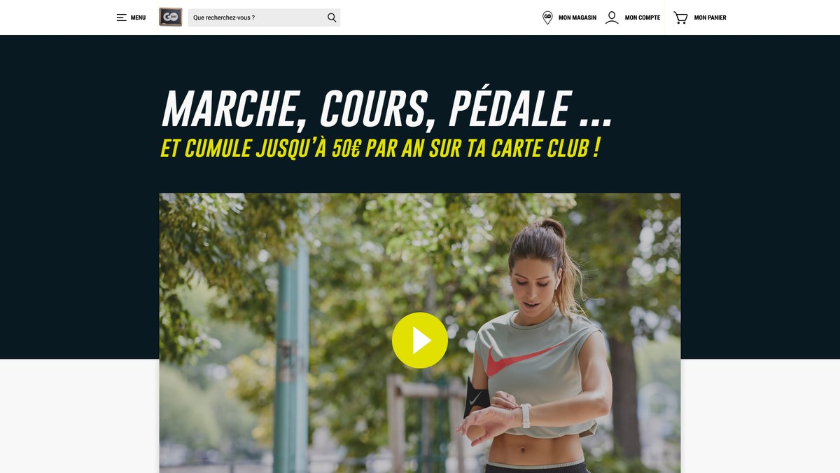 Le haut de page, accroche inclinée sur fond sombre
